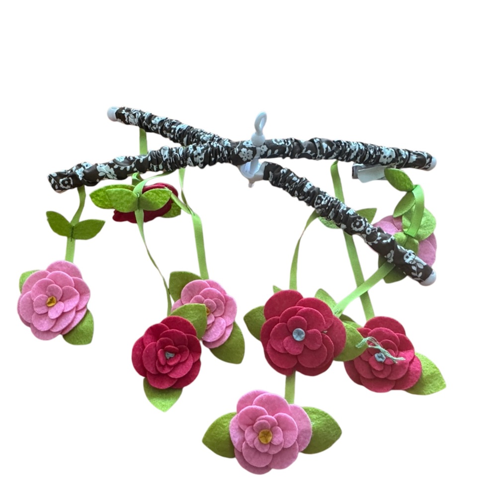 The Peanut Shell Baby Crib Musical Mobile “Lainey”